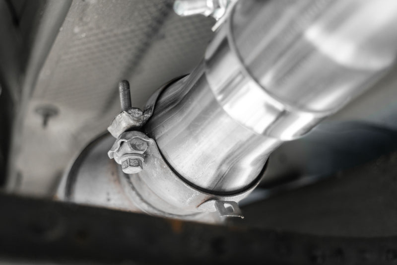 MBRP Armor Pro 3 Inch Cat Back Exhaust Single Side Exit T304 Stainless | 2015-2020 Tahoe/Suburban/Yukon/Yukon XL/Escalade/Escalade ESV