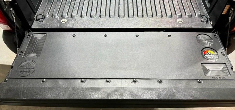 Mountain Hatch Tailgate Table | 2005-2023 Toyota Tacoma