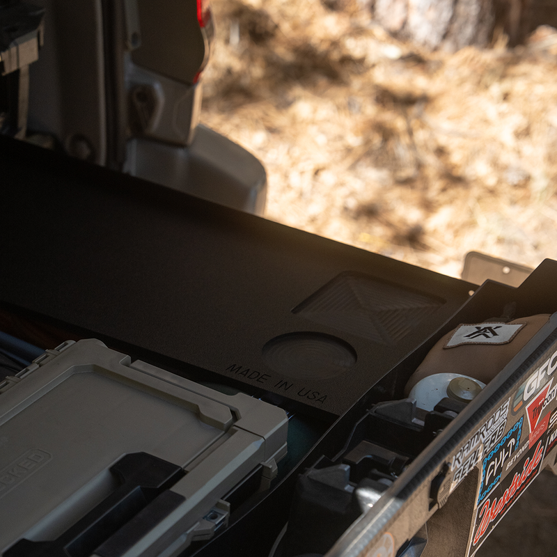 Mountain Hatch Grab n' Go Portable Cutting Board