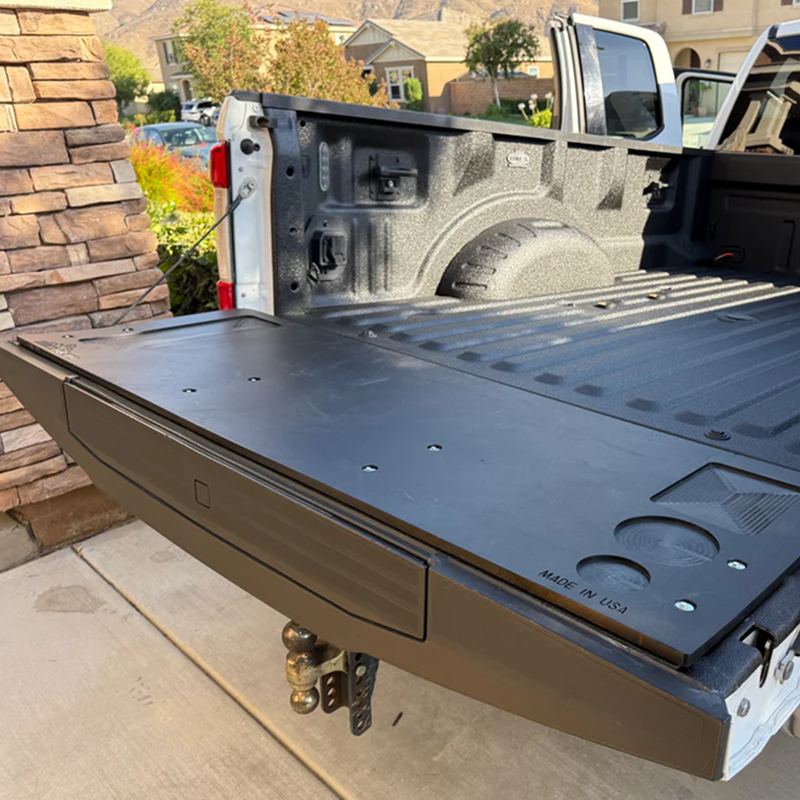 Mountain Hatch Tailgate Table | 2017-2022 Ford F-250 / F-350 Super Duty
