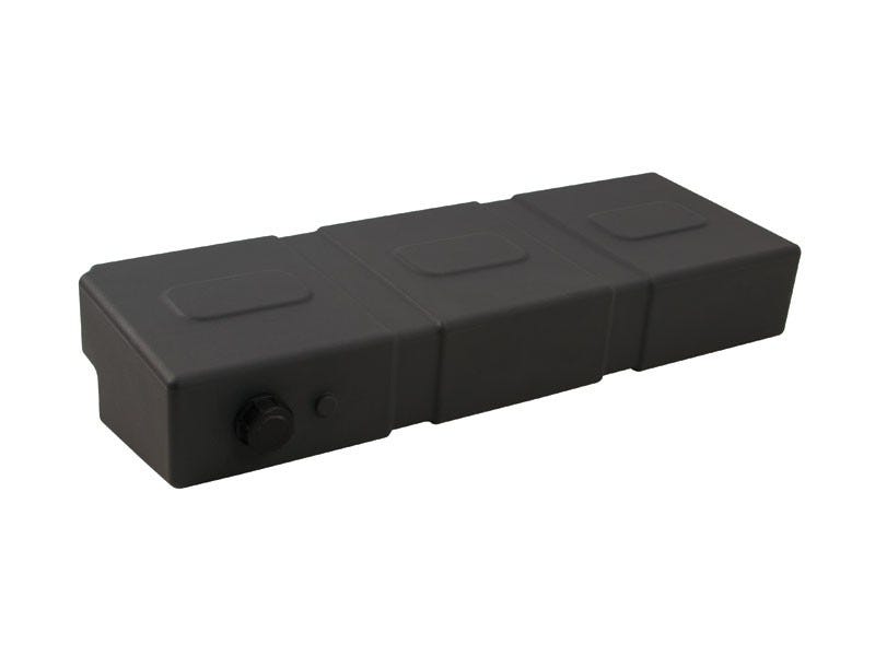 Dometic Front Runner Slanted Water Tank