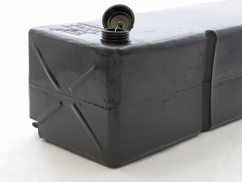 Dometic Front Runner Water Tank / 67l/17.7Gal