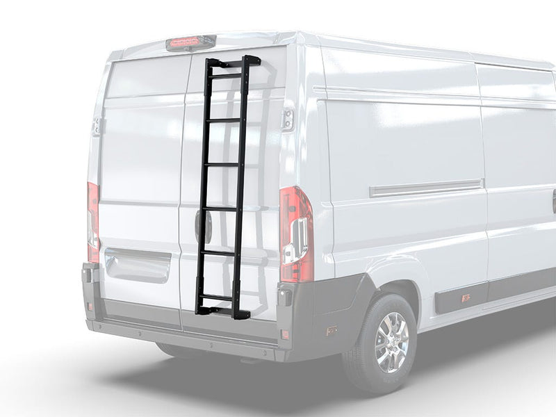 Dometic Front Runner Universal Vehicle Ladder / Medium