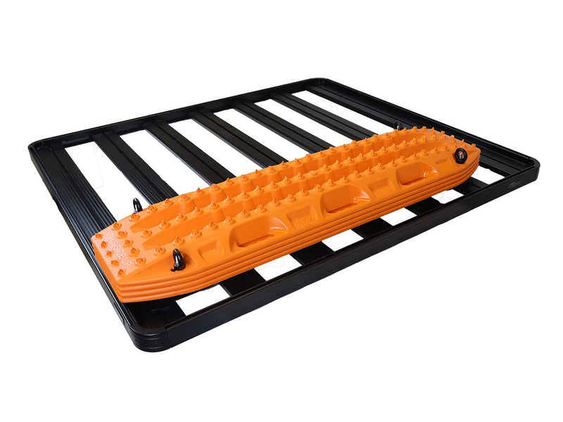 Dometic Front Runner Recovery Device Mounting Kit