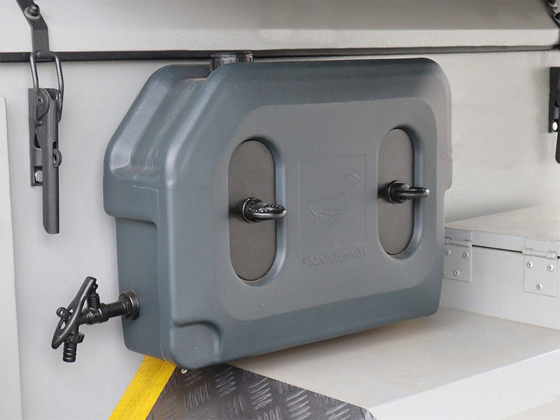 Dometic Front Runner Universal Side Mount for Pro Water Tank / 20L